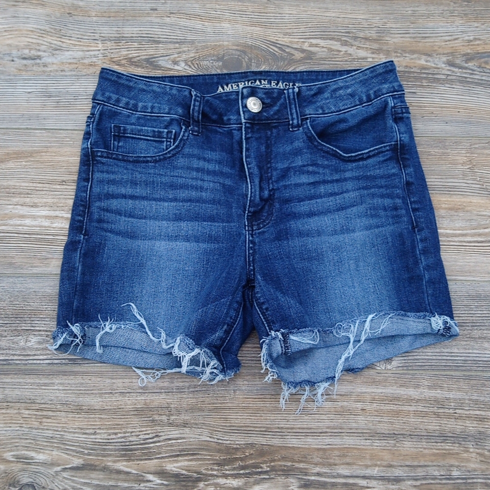 American Eagle Outfitters Cut Off Hi-Rise Artist Super Stretch Jean Shorts